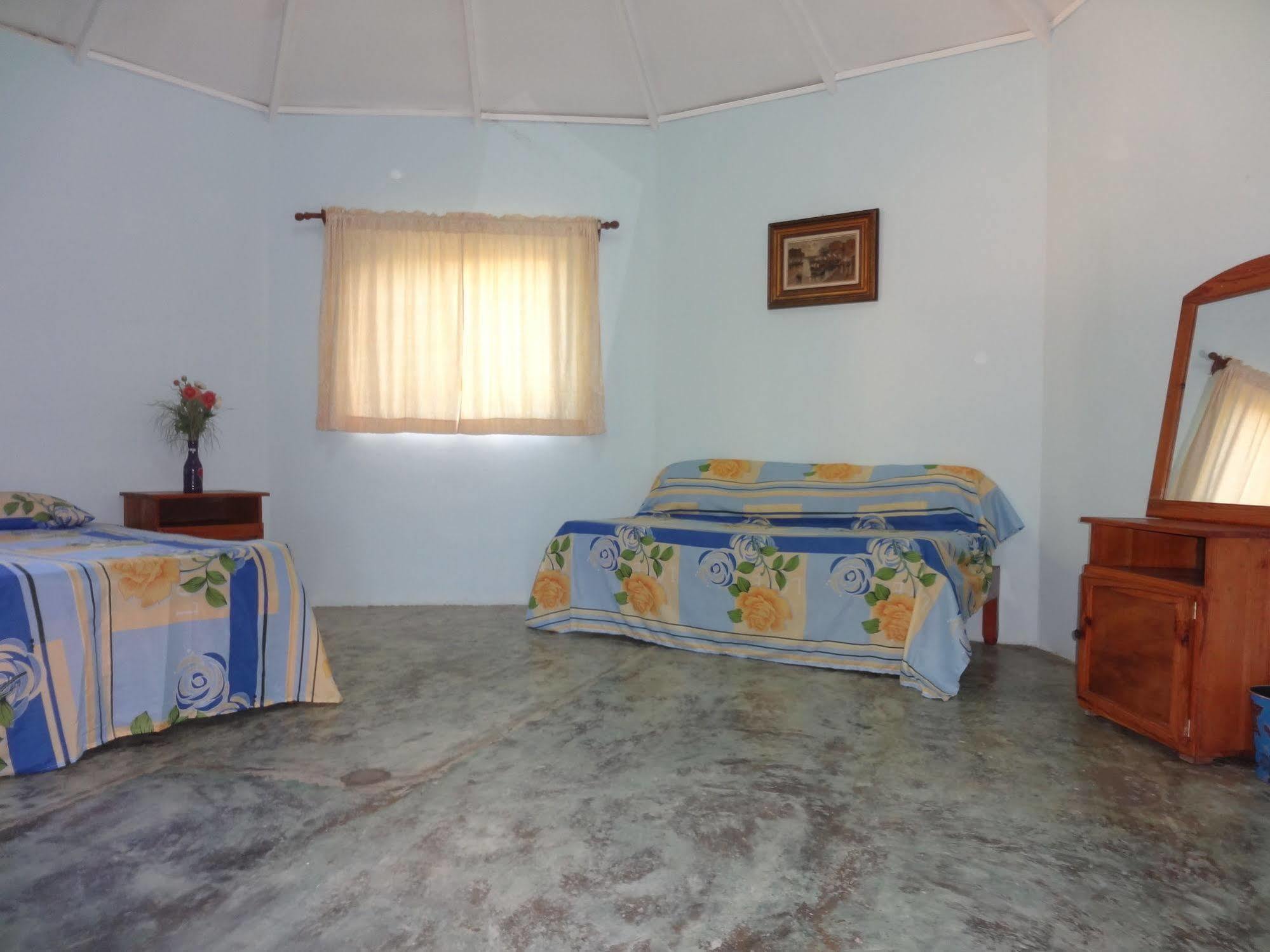 Gipsy Ranch Rooms Cabarete Exteriör bild